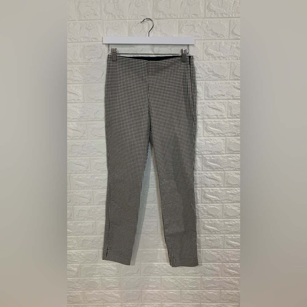 Excellent Condition High Waisted Never Fade Pixie Ankle Gingham Pants | Black Wh - Picture 2 of 11